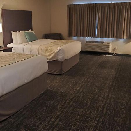 Cobblestone Suites - Ошкош Экстерьер фото